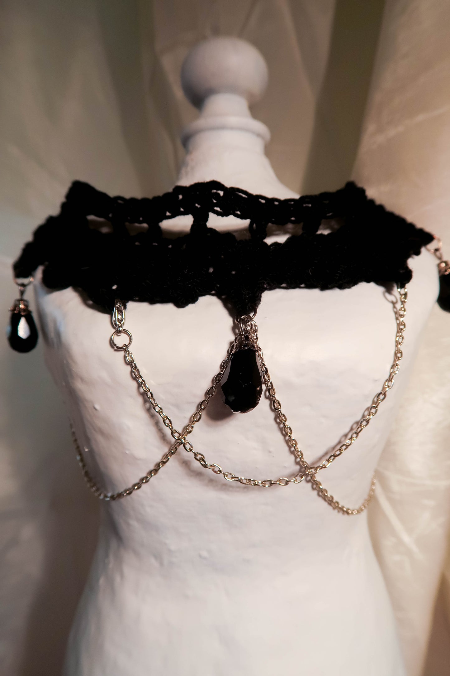 Lace Choker